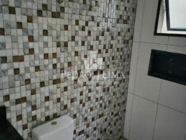 Sobrado com 3 quartos sendo 1 suíte, 4 vagas de garagem subterranêa na Vila Matilde