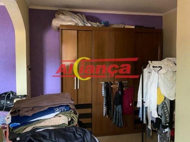 SOBRADO COM 3 QUARTOS, SENDO 1 SUÍTE A VENDA, 150 m² Vila Augusta Guarulhos SP