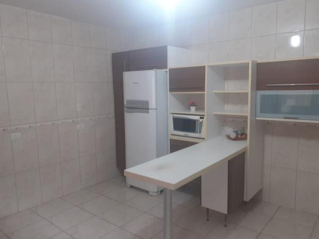 Sobrado com 3 quartos para venda ou aluguel na Cidade Dutra