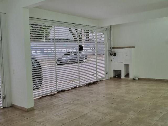 Sobrado com 3 quartos para alugar na Cidade Dutra