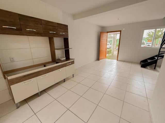 Sobrado com 3 quartos para Locação, Centro Portão