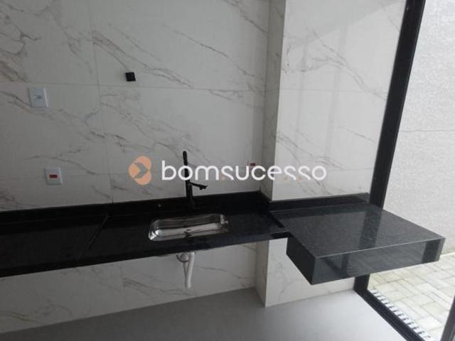Sobrado com 3 suítes à venda, 192 m² por R$ 1.065.000,00 — Água Rasa — São Paulo/SP