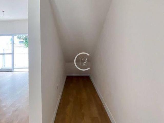 Sobrado com 3 suítes à venda, 135 m² por R$ 750.000 Jardim das Indústrias São José dos Campos/SP