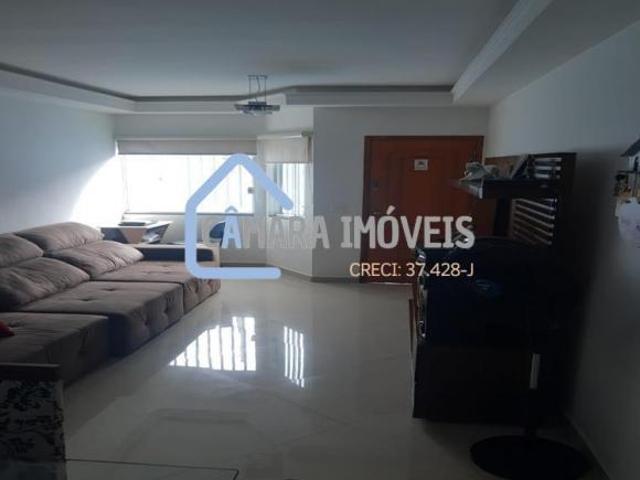Sobrado com 3 Vagas de Garagens 3 Dormitórios sendo 2 suites