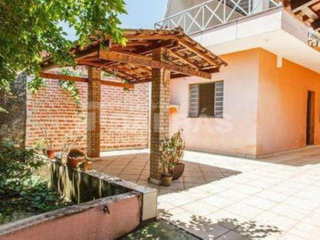 SOBRADO COM TERRENO A VENDA NA MOOCA