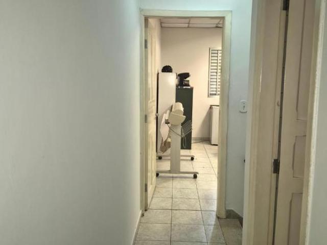 Sobrado com dois quartos