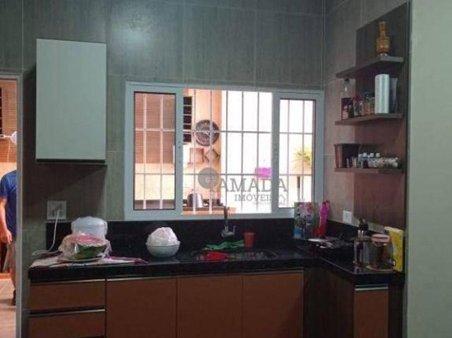 Sobrado com piscina