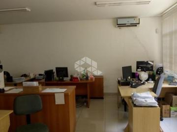Sobrado Comercial à venda no Itaim 212m², 4 Vagas e Mezanino