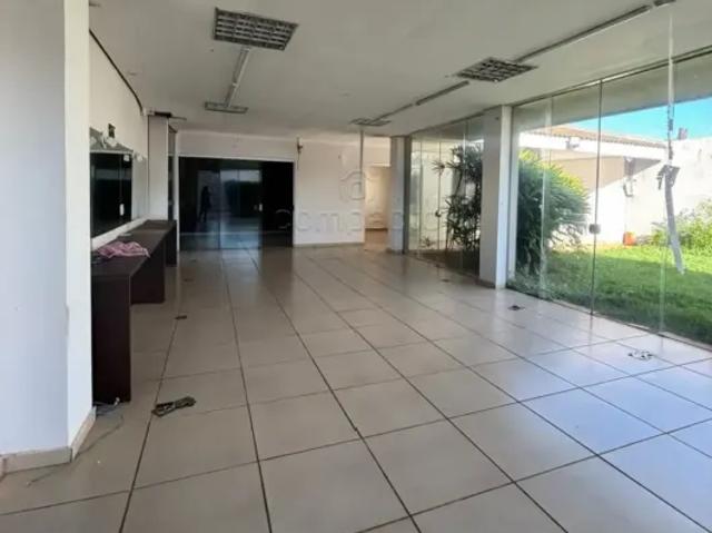 Sobrado Comercial | 16 Salas | 900 m² de Área Útil | Nova Redentora