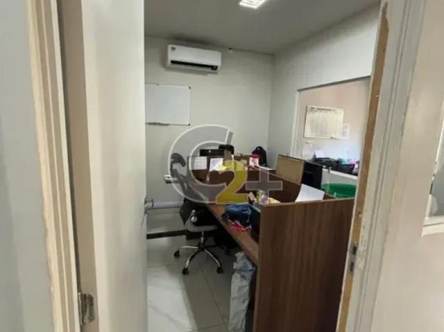 Sobrado Comercial para locação em Pinheiros, 5 salas, 4 vagas de garagem
