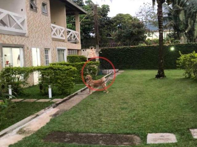 SOBRADO CONDOMINIO 1 QUARTO BOIÇUCANGA