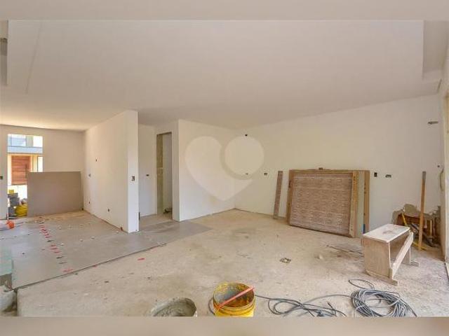 SOBRADO CONTEMPORÂNEO NO PILARZINHO 211 m² 3 SUÍTES OPEN SPACE BOSQUES DO TANGUÁ