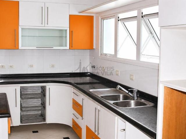 Sobrado de Alto Padrão No Jardim Da Saúde | 650 m² | 4 Suítes | 12 Vagas