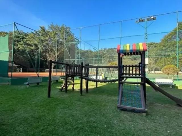 Sobrado de Alto Padrão à Venda no Condomínio Crystal Park Parque Califórnia Jacareí SP