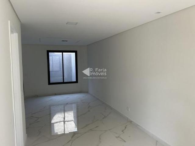 SOBRADO DE ALTO PADRÃO COM TERRAÇO NO CAPÃO RASO