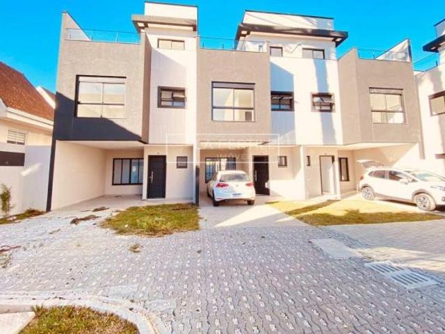 Sobrado de Condomínio com 3 Quartos, 1 Suíte, 114.08M², à Venda por R$ 866.000,00 Cajuru, Curitiba