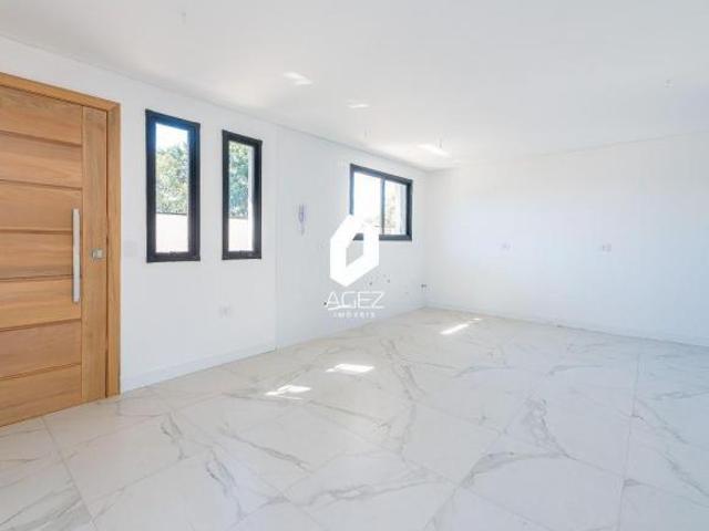 Sobrado de Condomínio a venda no Guabirotuba, 3 quartos, terraço amplo, 179 m2