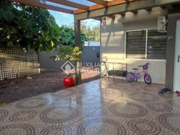 Sobrado de esquina à venda em Lajeado