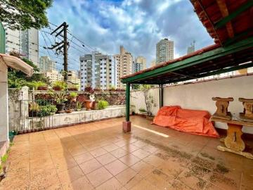 Sobrado de Esquina na Vila Mascote: 4 Quartos, 4 Vagas ao lado do Colégio Emilie de Villeneuve