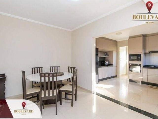 Sobrado de rua com quintal e 3 dormitórios à venda, 147 m² por R$ 860.000 Cruzeiro São José dos