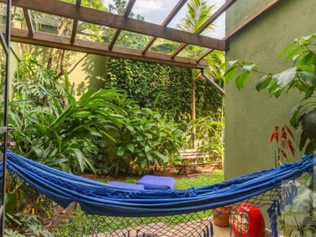 Sobrado de Vila com 241m², 4 Quartos e 2 Suítes à Venda no Sumarezinho