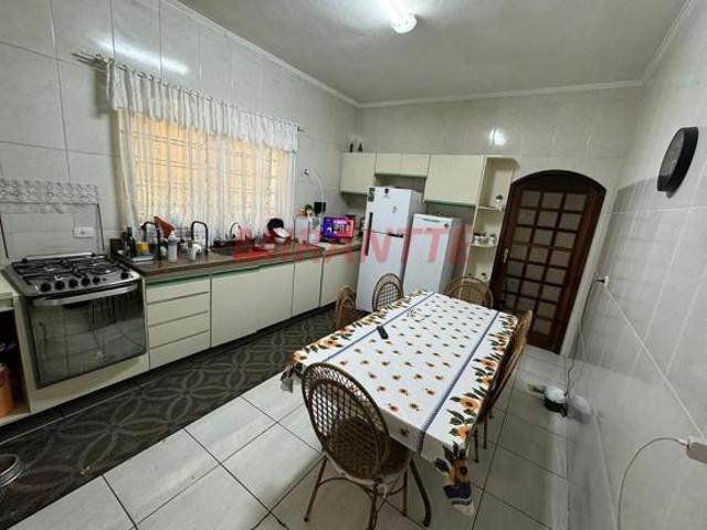 Sobrado de 140m² com 3 quartos