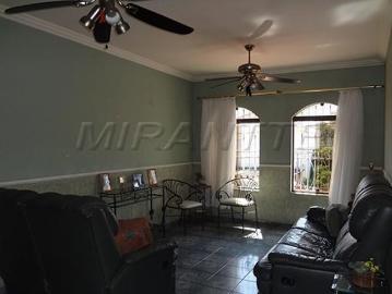 Sobrado de 142m² com 4 quartos