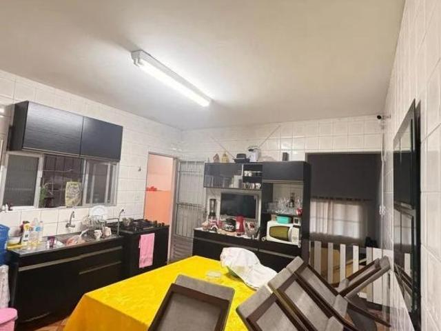 Sobrado de 150 m², 3 quartos em Jardim Zaira, Mauá