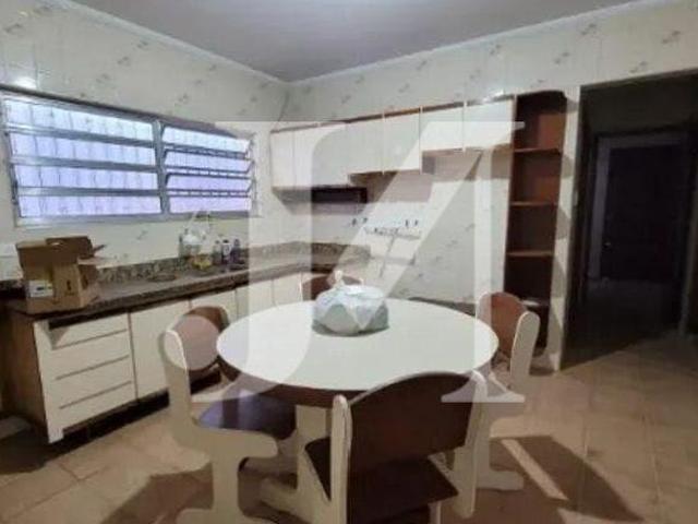 Sobrado de 160m², 3 Dormitórios com 2 Banheiros e 3 Vagas para venda na Vila Carrão