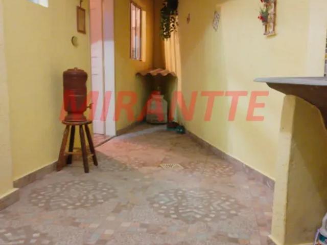 Sobrado de 164m² com 3 quartos em Jardim Divinolândia