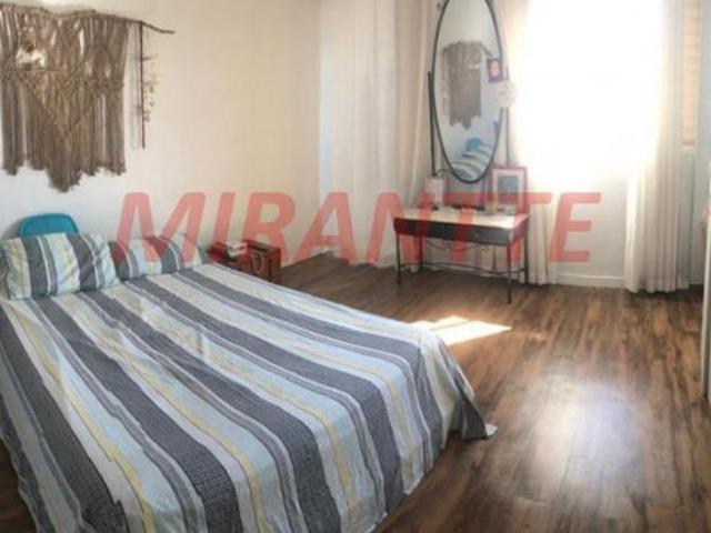 Sobrado de 165m² com 4 quartos