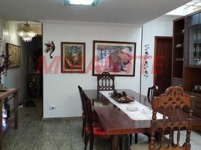 Sobrado de 170m² com 3 quartos