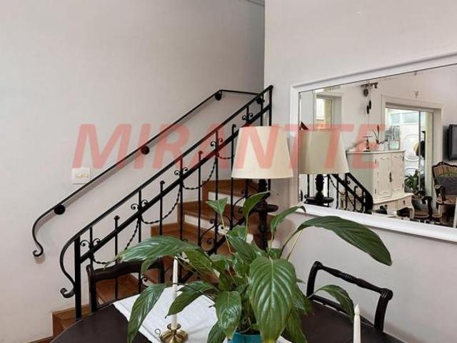 Sobrado de 172m² com 3 quartos
