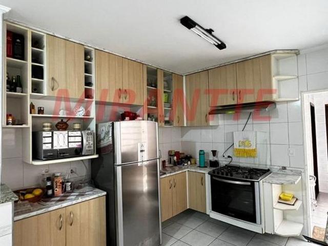 Sobrado de 172m² com 3 quartos