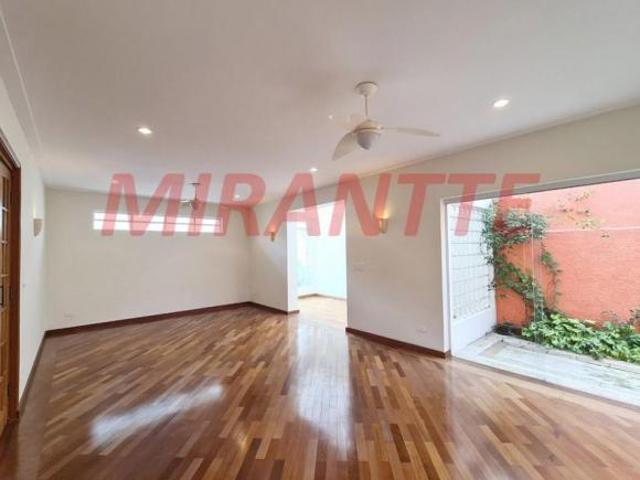 Sobrado de 179m² com 3 quartos