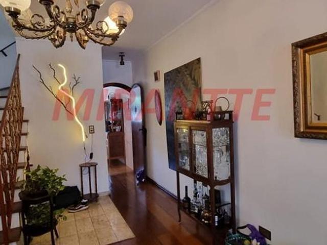 Sobrado de 183m² com 3 quartos