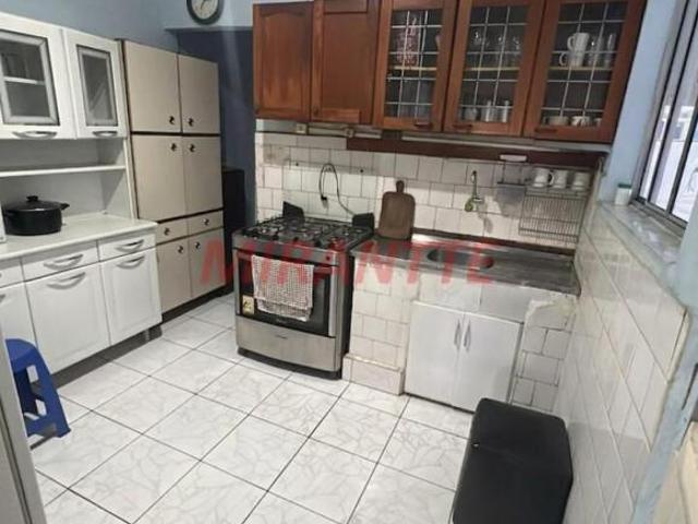 Sobrado de 180m² com 4 quartos