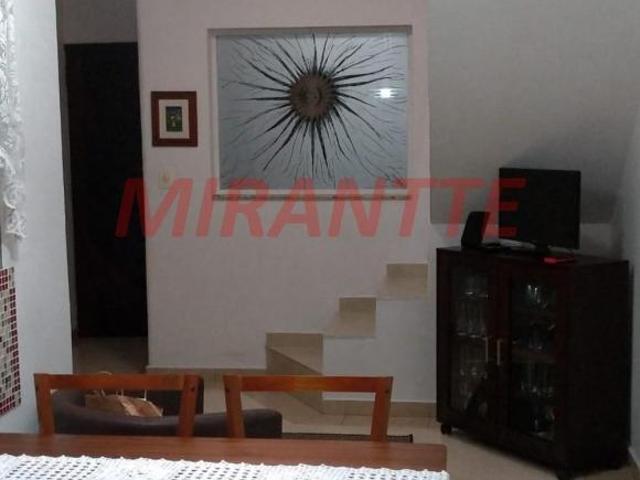 Sobrado de 180m² com 4 quartos