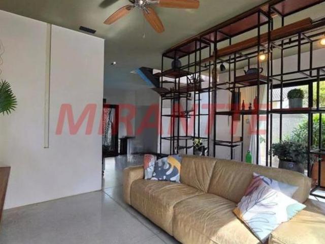 Sobrado de 181m² com 3 quartos