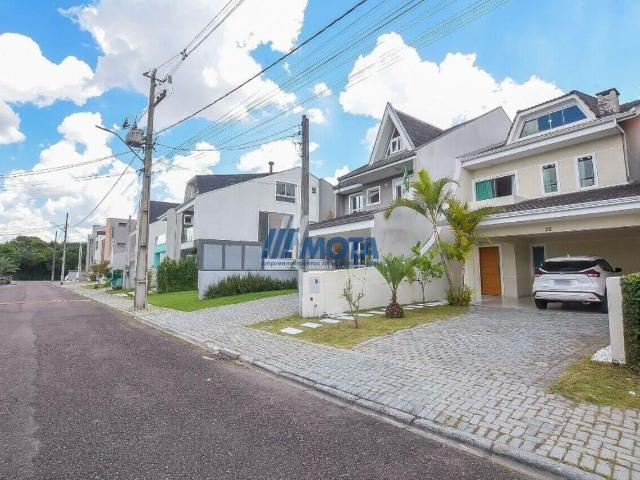 Sobrado de 185 m² na Senador Salgado Filho Uberaba Curitiba PR, aluguel por R$ 5.900/mês