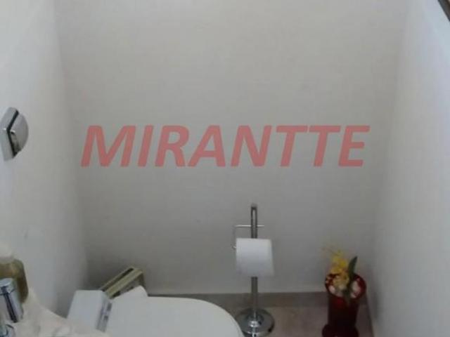 Sobrado de 193m² com 3 quartos