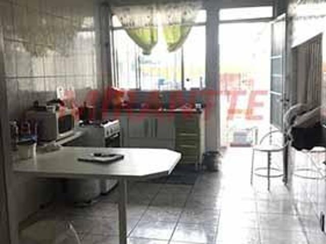 Sobrado de 190m² com 4 quartos