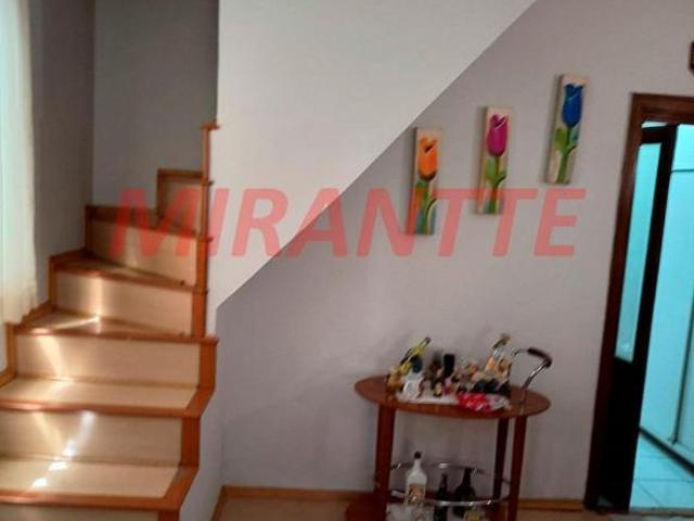 Sobrado de 192m² com 2 quartos