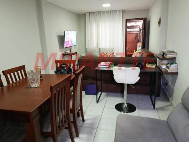 Sobrado de 108m² com 2 quartos