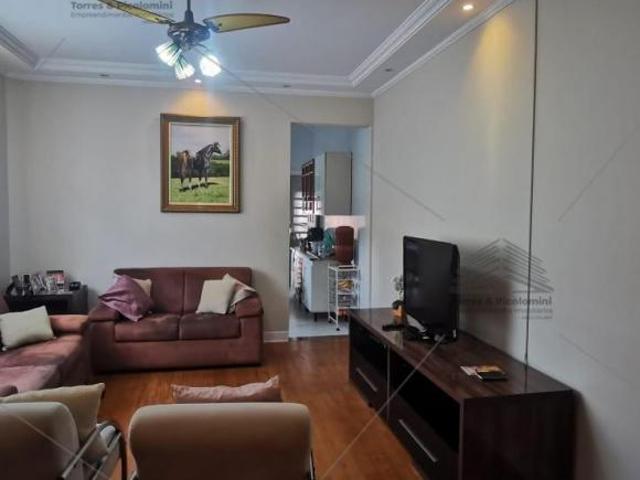 Sobrado de 128 m² a venda no cambuci, com 2 dormitórios, 2 banheiros, cozinha planejada, sala, varan