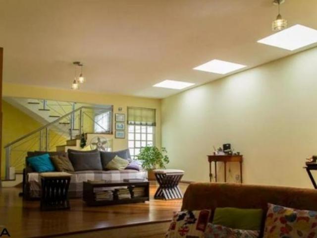 Sobrado de 262m² no Bairro Saúde em São Paulo SP