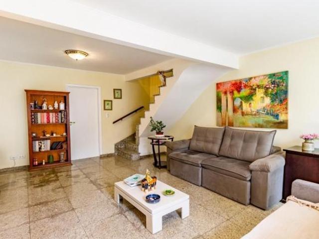 Sobrado de 268 m², 3 quartos em Vila Cordeiro, São Paulo