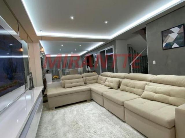 Sobrado de 287m² com 3 quartos