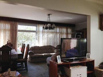 Sobrado de 290m² com 3 quartos
