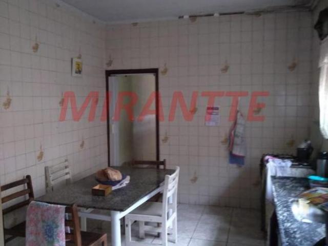 Sobrado de 200m² com 3 quartos